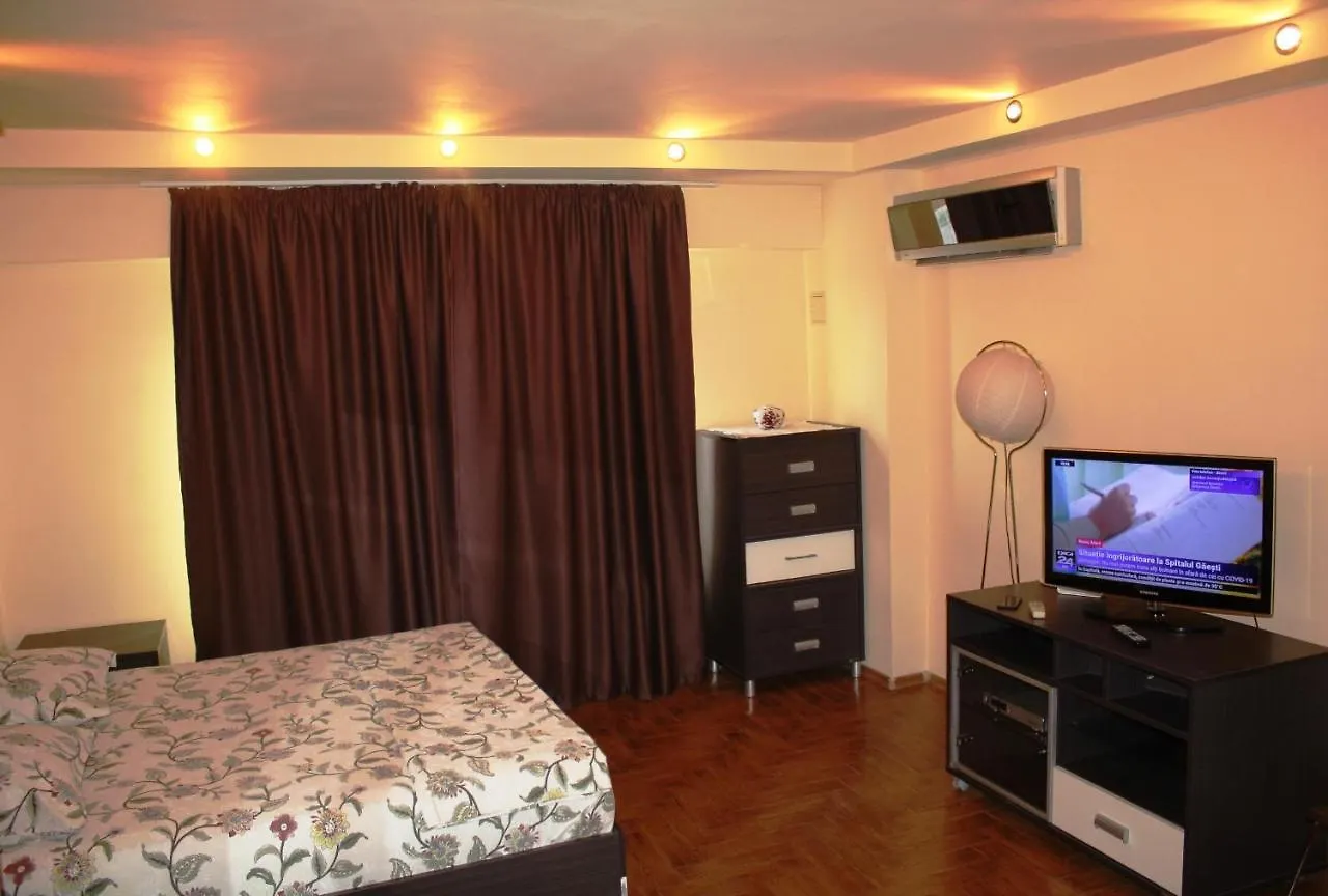 Burebista Boulevard, Premium Studio Bucharest 0*,  Romania